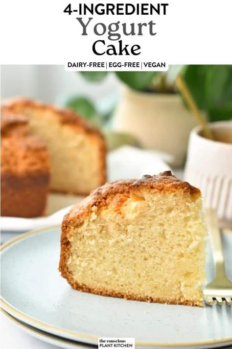 Yogurt Cake Yogurt Cake Healthy, Baking With Yogurt, Yogurt Icing, French Yogurt, Bunt Cake Recipe, Cork House, Greek Yogurt Cake, Vegan Apple Cake, Cashew Yogurt