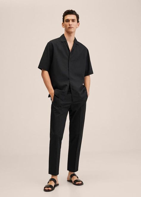 Mango Man Outfit, Black Pants Outfit Men, Boys Dressing Style, Korean Outfits Men, Polo Outfit Men, Korean Pants, Mens Work Outfits, Black Pants Outfit, Slim Fit Pants Men