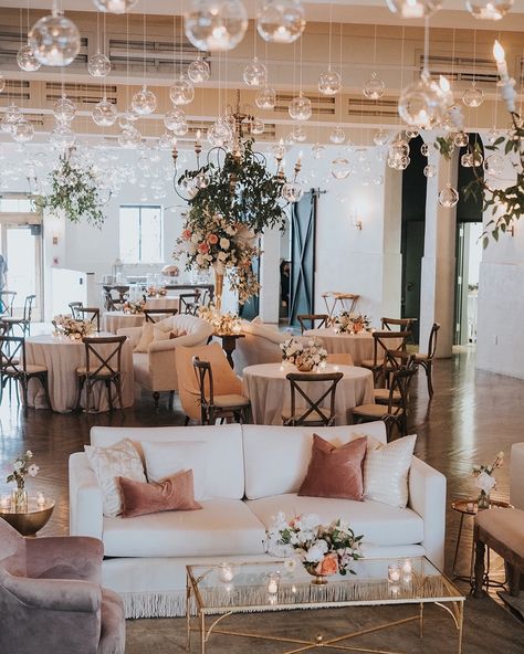 Our couple was dreaming of dancing under the stars, but wanted the weather security of an indoor venue- especially for their late May wedding in New Orleans. So we brought the stars inside to them!! The results were so atmospheric!! ✨ — Planning+Design @elysejenningsweddings — Photography @loveisradco Videography @apercufilms Ceremony + Reception Venue @ilmercatonola Florist @antiguafloral Catering @joelcatering Bakery @chasingwang Tables, Chairs, Lighting, Tent @exploreelement Lounges, Wood ... Dance Floor Lounge Seating, Wedding Lounge Seating, Wedding Lounge Area, Ballroom Wedding Reception, Wedding Reception Layout, Reception Layout, Nola Wedding, Indoor Wedding Receptions, Dance Floor Wedding