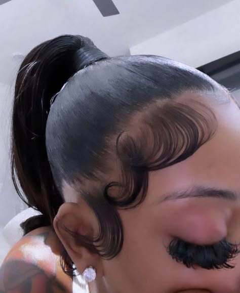 Edges With Ponytail, Knotless Braids Dramatic Edges, Wig Dramatic Edges, Dramatic Edges Tutorial, Edges With Knotless Braids, Edges Knotless Braids, Edges With Locs, Fluffy Baby Hairs, Dramatic Edges