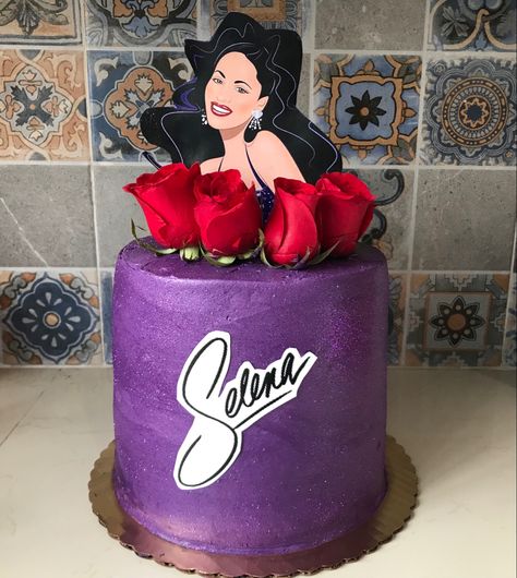 Selena Quintanilla Birthday Cake, Selena Quintanilla Cake, Selena Party, Selena Quintanilla Birthday, Birthday Presents For Girls, Jenni Rivera, Selena Quintanilla Perez, Fake Cake, Birthday Themes