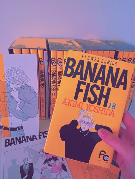 i ordered the japanese collector’s edition box sets with the postcards. 🍌🐟🌸🌙✨ Anime Snow, Manga Box Sets, Book Wishlist, Otaku Room, Fire Book, Unread Books, Box Sets, Manga List, Banana Fish