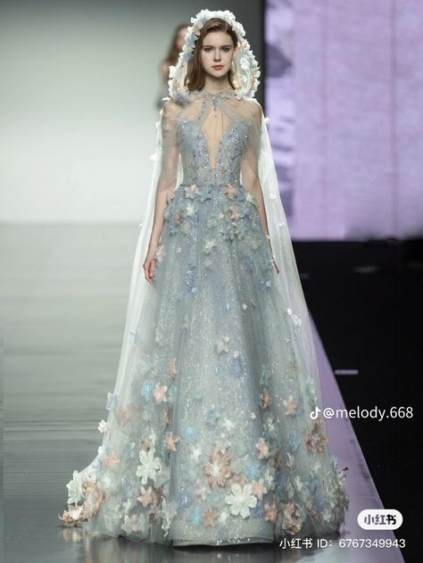 Haute Couture Fantasy Gowns, Fairytale Couture, Fairytale Prom Dress, Ethereal Gowns, Ethereal Dresses, Ethereal Gown, Met Gala Outfits, Fairytale Gown, Dreamy Gowns