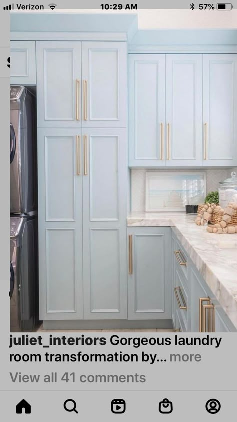 Kitchen 2024, Серая Кухня, Blue Kitchen Cabinets, Blue Cabinets, The Cabinet, Blue Kitchen, Blue Kitchens, Utility Room, Laundry Room Design