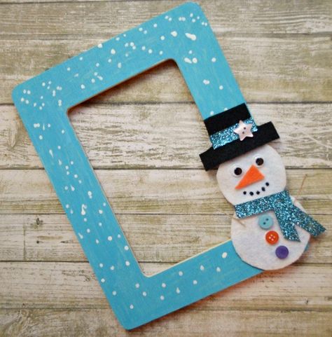 Snowman Photo Frame Winter Picture Frame Craft, Christmas Frame Ideas, Diy Christmas Picture Frames, Diy Frame Ideas, Snowman Photo, Christmas Picture Frame, Snowman Photos, Christmas Picture Frames, Snowmen Pictures