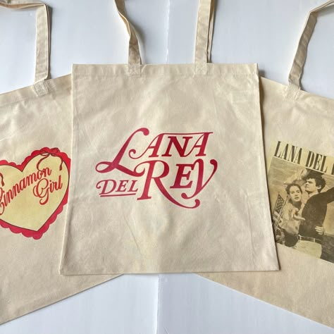 Lana Del Rey Shirt Print, Lana Del Rey Merch Shirts, Lana Del Rey Shirt Design, Lana Del Rey Tote Bag, Lipstick Necklace, Customized Tote Bags, Sorority Paintings, Lana Del Rey Merch, Lana Del Rey Poster