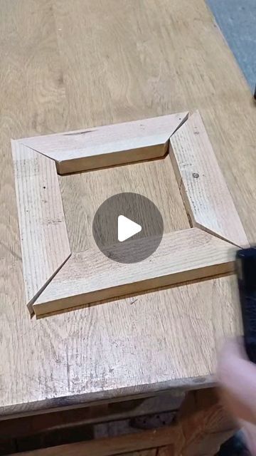 4,228 likes, 90 comments - tmwoodcrafts el August 2, 2024: "mitre clamp! #woodworking #tips #mitre #clamp #tipsandtricks #hack #learn #wood #fyp #DIY". Diy Clamps Woodworking, Woodworking Clamps, Cool Woodworking Projects, Woodworking Techniques, Woodworking Tips, Wood Crafts, Woodworking, Audio, The Originals