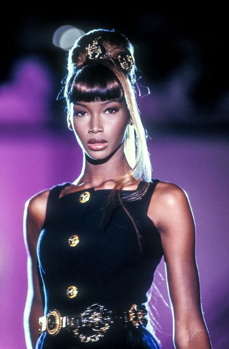 Versace Vintage Dress, Patricia Velásquez, Gianni Versace 90s, Versace Vintage, Beverly Peele, Black Supermodels, Versace 90s, Versace Runway, Vintage Runway