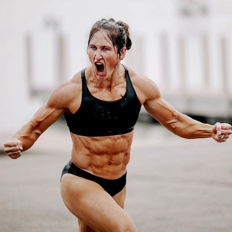 Tia-Clair Toomey-Orr: 2021 CrossFit Games, IE1 Female Crossfit Athletes, Muscle Bodybuilder, Fitness Vision Board, Buff Women, Crossfit Women, Crossfit Girls, Crossfit Games, Fitness Inspiration Body, Crossfit Athletes