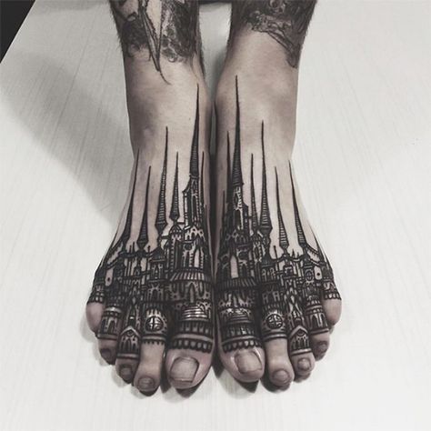 Henne Tattoo, Castle Tattoo, 13 Tattoos, Kunst Tattoos, Foot Tattoos For Women, Architecture Tattoo, Dark Tattoo, Foot Tattoo, A Castle