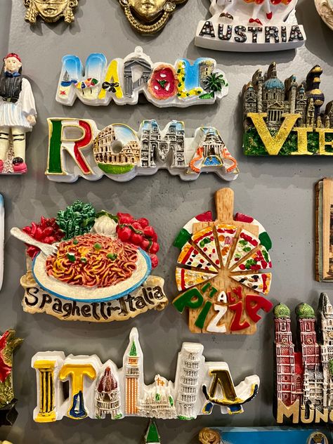 Living In Italy Aesthetic, Italy Souvenirs, Travel Magnets, Italy Vibes, Travel Wall Decor, Italy Aesthetic, Future Goals, Gap Year, Travel Wall