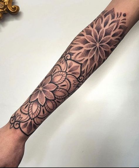 Forearm Mandala Tattoo, Mandala Arm Tattoos, Tato Mandala, Mandala Tattoos For Women, Mandela Tattoo, Underarm Tattoo, Mandala Tattoo Sleeve, Geometric Sleeve Tattoo, Feminine Tattoo Sleeves