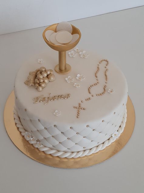 Cake Ideas For Confirmation, Cakes For First Communion, Simple Communion Cakes, 1st Holy Communion Cake, Cake For Confirmation, Cake For First Communion, First Communion Cake Ideas, Confirmation Cakes Catholic, Communion Cake Ideas