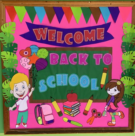 Welcome Back To School (T. Kath) Classroom Welcome Chart, Welcome Back To School Decoration Ideas Door, Welcome Back To School High School, Welcome Back To School Board Decoration, Welcome Display Board Schools, Welcome Board For Preschool, Welcome Chart For Kindergarten, Welcome Back To School Bulletin Boards Preschool, Welcome Back To School Chart