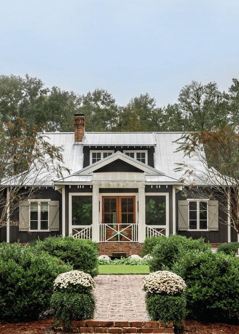 Tour James Farmer's Small Town Georgia Gardens - Garden & Grace James T Farmer Interiors, James T Farmer, James Farmer Interiors, James Farmer, Ground Covering, Southern Design, Books Library, Brick Pavers, Character Home