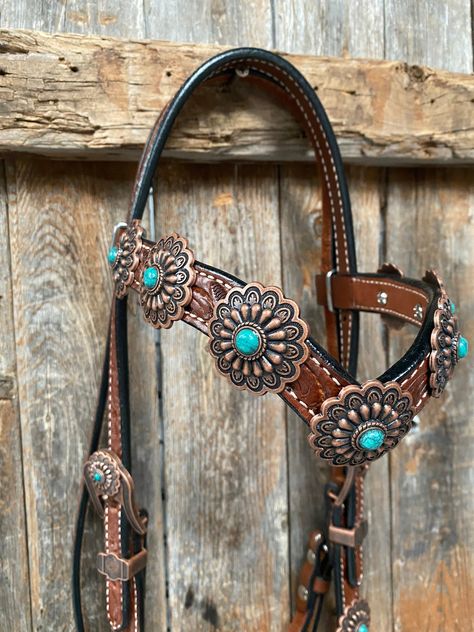 "Browband and breastcollar is medium oil floral tooled and V-Brow style. They are decorated with copper turquoise western conchos/buckles.  Browband measure 44\" bit to bit at the longest setting. The breastcollar is regular horse size. Buy Together or Separate  BROWBAND ONLY - $320.00 BREASTCOLLAR ONLY - $385.00 BROWBAND TACK SET -$705.00" Teal Horse Tack Western, Turquoise Horse Tack, Horse Things To Buy, Western Tack Sets Barrel Racing, Tack Sets Western, Western Horse Tack Turquoise, Horse Tack Western, Western Riding Tack, Bling Tack Sets