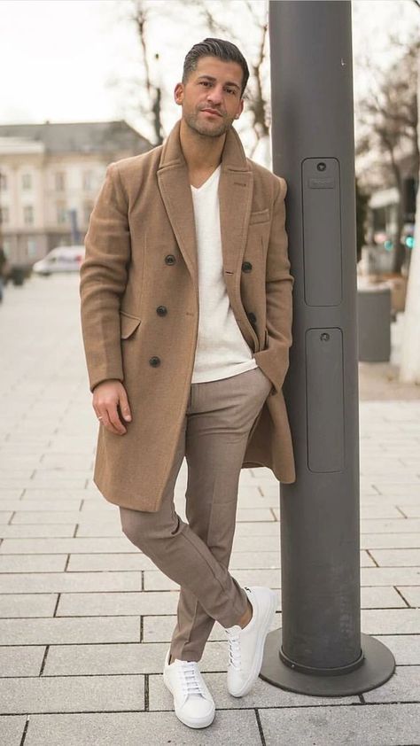 Camel Coat Men, Mens Turtleneck Outfits, Mens Clothing Styles Streetwear, Winter Outfits For Men, Mantel Outfit, Paris Mens Fashion, Aesthetic Outfits Men, Trendy Mens Fashion, Outfits For Men