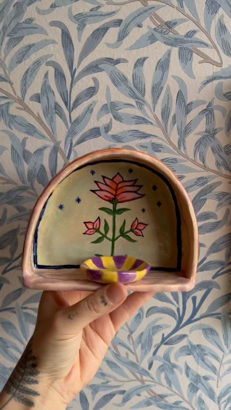 Romy Boomsma (@romyboomsma) • Instagram photos and videos Air Dry Clay Altar, Ceramic Altar, Crea Fimo, Diy Air Dry Clay, Handmade Clay Jewelry, Clay Wall Art, Handmade Clay, Pottery Ideas, Dry Clay