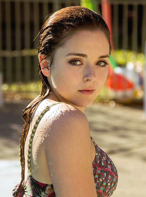 Madison Davenport, Cassandra Dimitrescu, Miss Pageant, Glamour Shots, Female Face, Fascinating Facts, Girl Celebrities, Her World, Attractive People