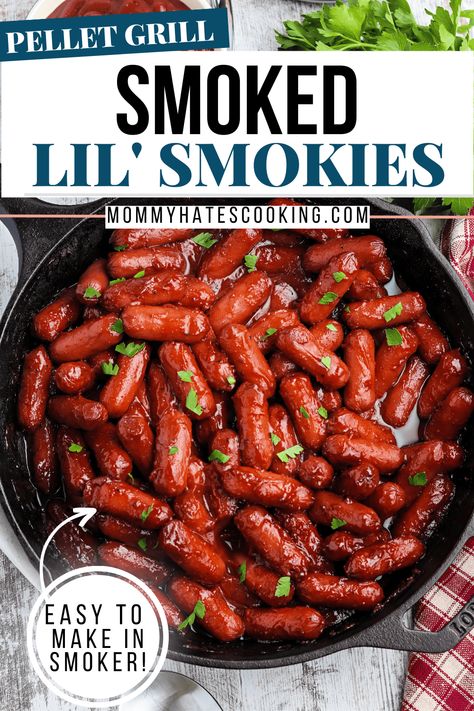 Cocktail Sausage Recipes, Lil Smokies Recipes, Crockpot Little Smokies, Little Smokies Recipes, Smokies Recipe, Little Smokies, Lil Smokies, Smoked Cocktails, Cocktail Sausages