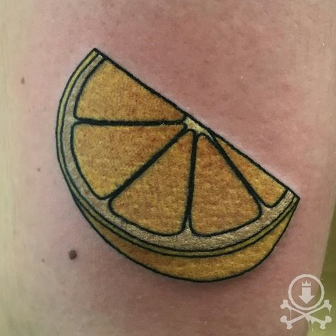 Lemon Wedge Tattoo, Citrus Tattoo, Lemon Tattoo, Tattoo Time, Lemon Fruit, Fruit Food, Leg Tattoo, Lemon Wedge, Time Tattoos