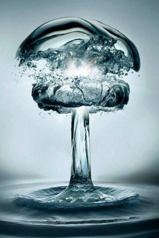 #Water makes incredible #art. Check out these amazing pieces of water art. Water Artwork, High Speed Photography, Water Splashing, Foto Tips, Water Photography, Water Art, Foto Art, Water Droplets, Water Drops