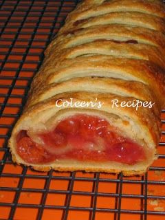 Coleen's Recipes: SUPER EASY CHERRY STRUDEL Empanadas Recipes, Cherry Strudel, Random Desserts, German Cooking, Pepperidge Farm Puff Pastry, Strudel Recipes, October Fest, Cherry Cherry, Cherry Desserts