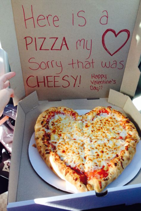 Pizza For Valentines Day, Valentine’s Day Pizza, Husband Gifts Diy, Valentines Day Proposal, Valentines Pizza, Valentines Day Pizza, Valentine Pizza, Valentines Aesthetic, Valentines Proposal