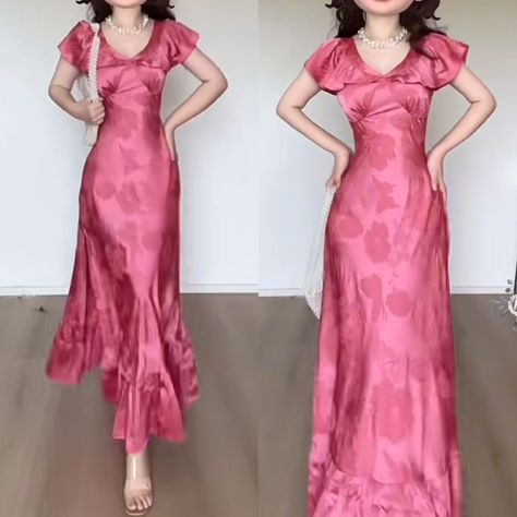 Simple Dress Aesthetic, Y2k Pink Dress, Pale Pink Dress, Outing Outfit, Goddess Costume, Winter Formal Dresses, Sparkle Wedding Dress, Sunday Dress, Y2k Dresses