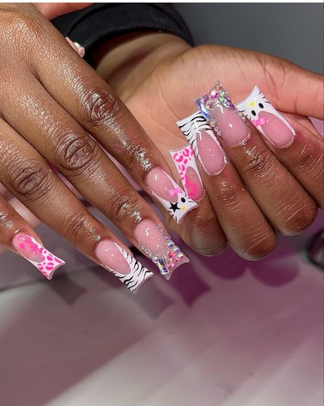 Pink acrylic nails, hand drawn art nail, freestyle nails, hello kitty nails, rhinestone nails, medium acrylic nails, French tip acrylic nails Hello Kitty Nails Art, Kitty Nails, Hard Nails, Colored Acrylic Nails, Girly Acrylic Nails, French Tip Acrylic Nails, Hello Kitty Nails, Short Square Acrylic Nails, Acrylic Nails Coffin Pink