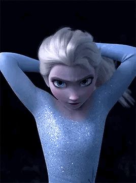 Elsa tying her hair up in a ponytail from the Frozen 2 teaser trailer Funny Disney Pictures, Disney World Princess, Frozen Queen, Cold Heart, Frozen Pictures, Idina Menzel, Frozen Disney Movie, Funny Disney, Disney Princess Frozen