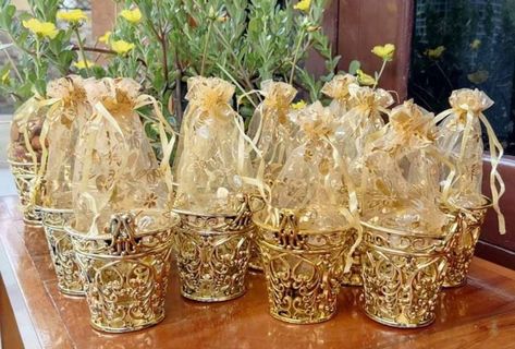 [PaidLink] Dryfruit Potli With Bucket Style Perfect Gift For Wedding Favor, Mehendi Favor Return Gifts Thanksgiving Shagun Potli Multipurpose Item Etc Use Them For Return Gift Favours At Wedding, Parties Or For Festivities. They Can Also Be Used For Sending Chocolate And Candies. If You Are Organising An Indian Wedding Or Festive Parties They Make For Perfect Return Gifts Simple And Elegant. They Are Pretty Much Reusable. Filling Chocolates Or Cookies, #indianweddingfavorsforguests Unique Return Gift Ideas, Mehendi Gifts For Guests, Indian Wedding Favors For Guests, Indian Wedding Gifts For Guests, Housewarming Return Gifts Indian, Indian Wedding Return Gifts Ideas, Return Gifts For Wedding Indian, Return Gift Ideas For Housewarming, Wedding Return Gifts Indian