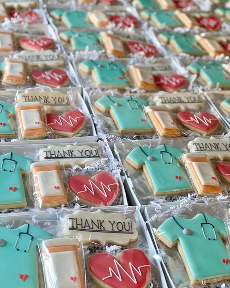 More tokens of thanks 👩🏾‍⚕️👨🏼‍⚕️ . . . . . #decoratedcookies #thankyou #sugarcookies #customcookies #gift #icedcookies #medical… Medical Cookies, Thank You Cookies, Royal Icing Sugar, Iced Cookies, Custom Cookies, Royal Icing, Cookie Decorating, Sugar Cookies, Pastry