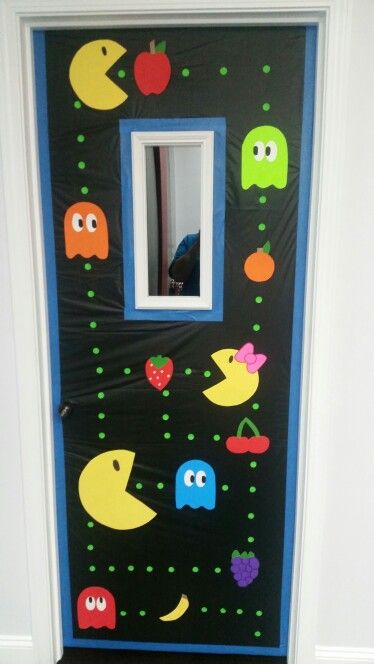 Pacman door decoration                                                                                                                                                                                 More Lunch Room Door Decorations, Pacman Door Decorations, Gaming Door Decorations, Game Board Door Decoration, Game Classroom Door Ideas, Pacman Bulletin Board, Pacman Decorations Diy, Lunch Lady Door Decorations, 90s Door Decorations