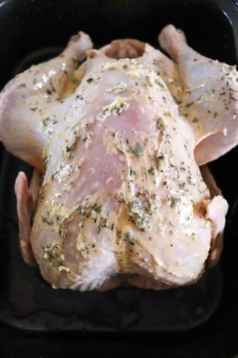 Butter Rub For Turkey, Rub For Turkey, Herbed Butter For Turkey, Turkey Rub Recipes, Brine Recipes, Turkey Cooking Times, Butter Herb, Recipe For Turkey, Turkey Rub