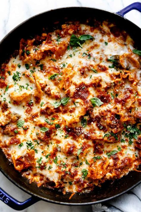 Skillet Lasagna Recipe, Noodles Vegetables, Family Dinner Recipe, Real Food Dietitians, Skillet Lasagna, Dinner Favorites, Easy Family Dinner, How To Make Lasagna, Easy Lasagna Recipe