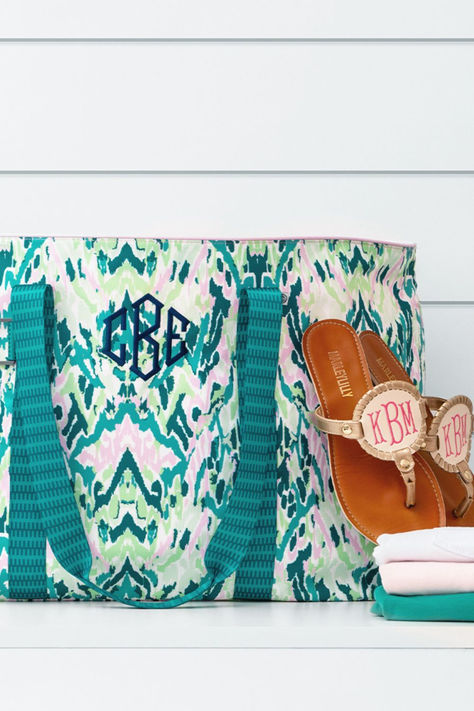 Our Personalized Extra Large Bag is a must-have for your out and about beach day excursions, your poolside visits as well as vacations. Need room for everything? This large monogram bag will hold it all — from your favorite Marleylilly monogram dress, monogrammed sweatshirt and monogrammed sneakers to your cosmetics, hair dryer and much more.