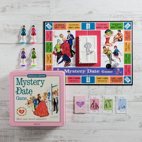 Bookshelf Games, Mystery Date Game, Mystery Date, Vintage Bookshelf, Nostalgic Candy, Christmas Mix, Vintage Board Games, Formal Dance, Classic Board Games