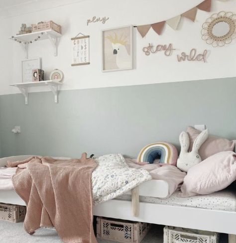 Pretty 7 Year Olds Bedroom Interior Design Inspiration And Ideas — The Living House 7 Year Girls Bedroom, 7 Year Girl Room Ideas, 7 Year Girl Bedroom Ideas, 8 Year Girl Bedroom Ideas, Sienna Bedroom, Violet Bedroom, Shared Room Ideas, Girls Blue Bedroom, Girls Bedroom Paint