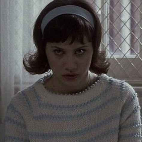 I just got result 'daisy' on quiz 'which girl interrupted character are you most like ?'. What will you get? Daisy Randone, Female Manipulator, Put Me In A Movie, Brittany Murphy, Female Rage, Girl Interrupted, Mean Girls, Just A Girl, Literally Me