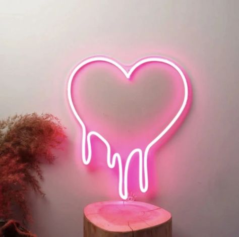 Bleeding Heart Neon Sign Melting Heart Neon Sign Custom - Etsy Pink Light Up Signs, Led Lights Signs, Light Up Signs Aesthetic, Easy Neon Sign, Neon Pink Lights, Cute Neon Signs, Neon Valentines, Heart Neon Light, Neon Sign Ideas