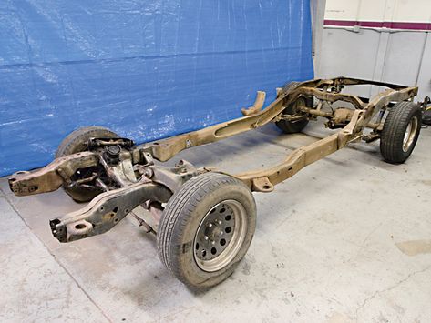 Chassis Swap, Rat Rod Build, Old Chevy Pickups, Chevy Trucks Accessories, 1954 Chevy Truck, Rat Rod Pickup, Truck Frames, Classic Cars Chevy, Chassis Fabrication