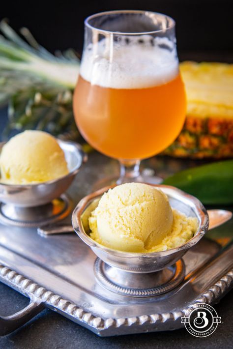 Pineapple Beer Jalapeño Ice Cream - The Beeroness Beer Brownies, Pineapple Beer, Beer Ice Cream, Chocolate Beer, Ice Cream Maker Recipes, Cooking With Beer, Yummy Ice Cream, Mexican Hot Chocolate, Rainbow Food