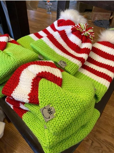 Grinch Beanie Knitting Machine, Knit Hat Color Schemes, Grinch Hat Knitting Machine, Sentro 48 Ear Warmers Pattern, Knitting Machine Grinch Hat, Addi Knitting Machine Christmas Projects, Knitting Machine Blanket Patterns, Knitting Machine Christmas Projects, 40 Pin Knitting Machine Pattern