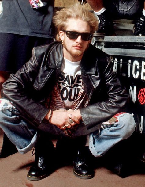 Layne Stanley, Demri Parrott, Mad Season, Layne Staley, Alice In Chains, Aesthetic People, Mötley Crüe, Weird Stuff, Estilo Punk