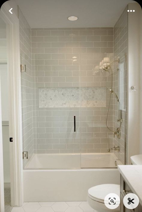 Small White Bathroom With Tub, Narrow Bathroom Bathtub, Bathroom Tub And Tile Ideas, Small Shower Tub Remodel, Tile Ideas For Tub Shower Combo, Niche In Tub Shower Combo, Small Shower With Tub, Tiled Shower Tub Combo, Small Bath Tub Shower Combo