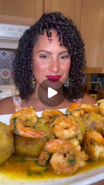 Mofongo Balls Puerto Rico, Easy Mofongo Recipe, Mofongo Puerto Rican, How To Make Mofongo, Puerto Rican Appetizers, Mofongo Recipe, Latino Food, Hispanic Recipes, Recetas Puertorriqueñas