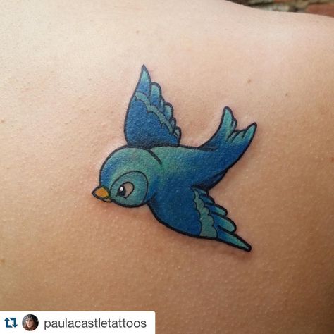 Cinderella blue birds                                                       …paint idea for chervrolet Blue Bird Tattoo, Cinderella Tattoo, Disney Birds, Bird Shoulder Tattoos, Bird Tattoo Men, Bluebird Tattoo, Cinderella Blue, Tattoo Bird, Bird Tattoo