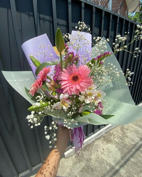 Bouquet de Lilis con gerberas 🌸✨ Disponibles esta semana May 22, On Instagram, Instagram, Cuernavaca