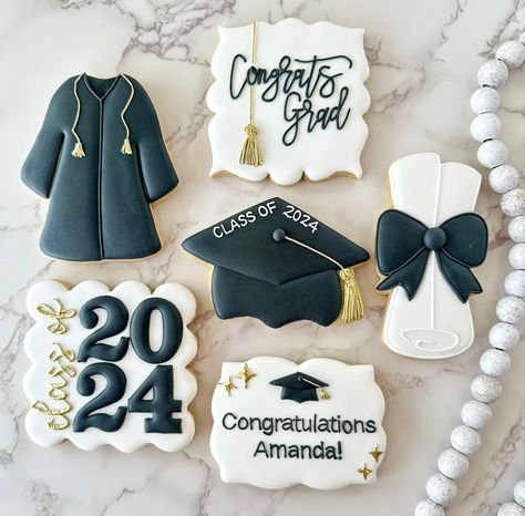 Prom Cookies Decorated, Graduation Sugar Cookies 2024, Graduation Cookies 2024, Graduation Party Cookies, Prom Cookies, Grad Brunch, Degree Party, College Cookies, Graduation Sugar Cookies